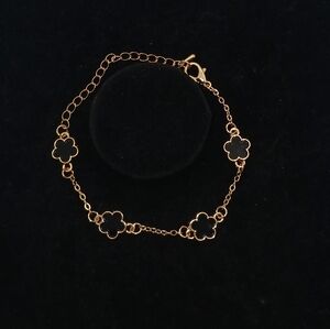 Gold-tone Enamel Clover Style Bracelet 7.5"​​
